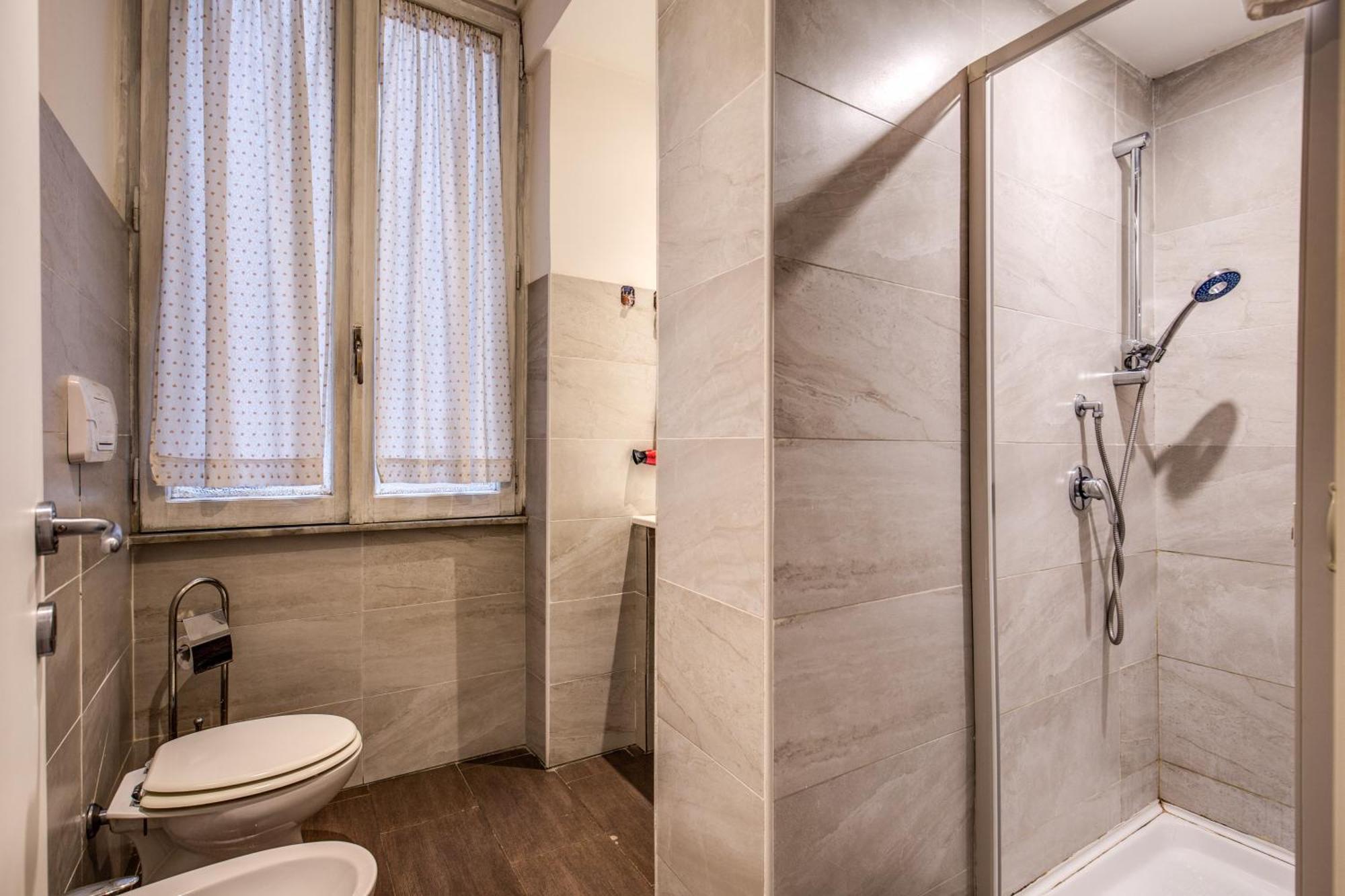 Guesthouse O Affittacamere La Civetta Di Trastevere Рим Экстерьер фото